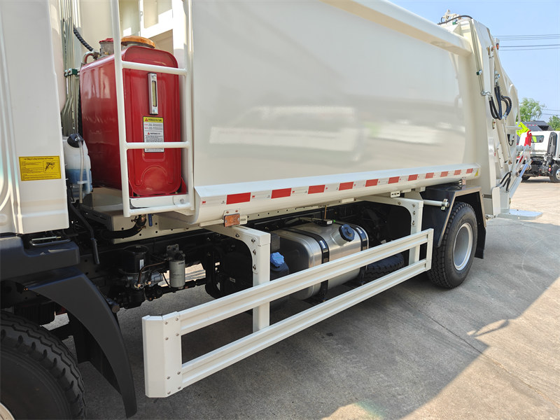 Rear loader compactor truck body kit