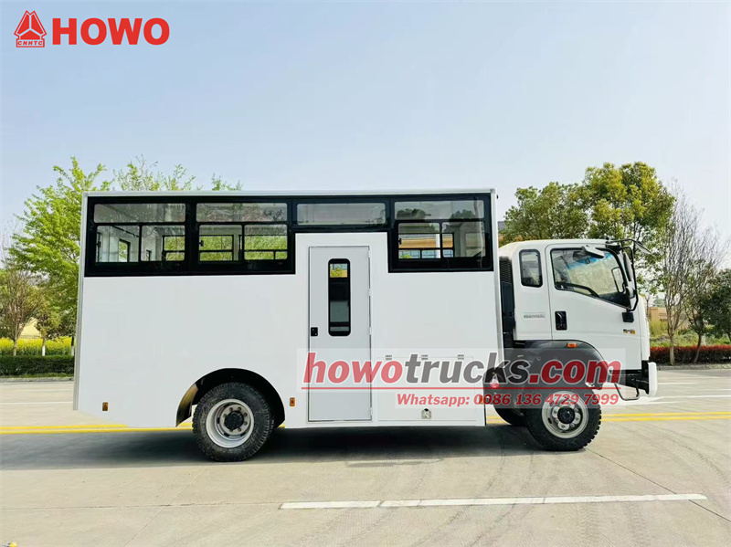 HOWO 4×4 Transport Soldier Truck Troop Carrier Carry 15 people
