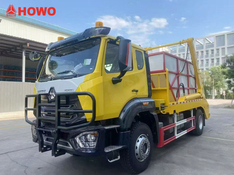 Camion de gunoi HOWO 4x2 RHD cu braț oscilant