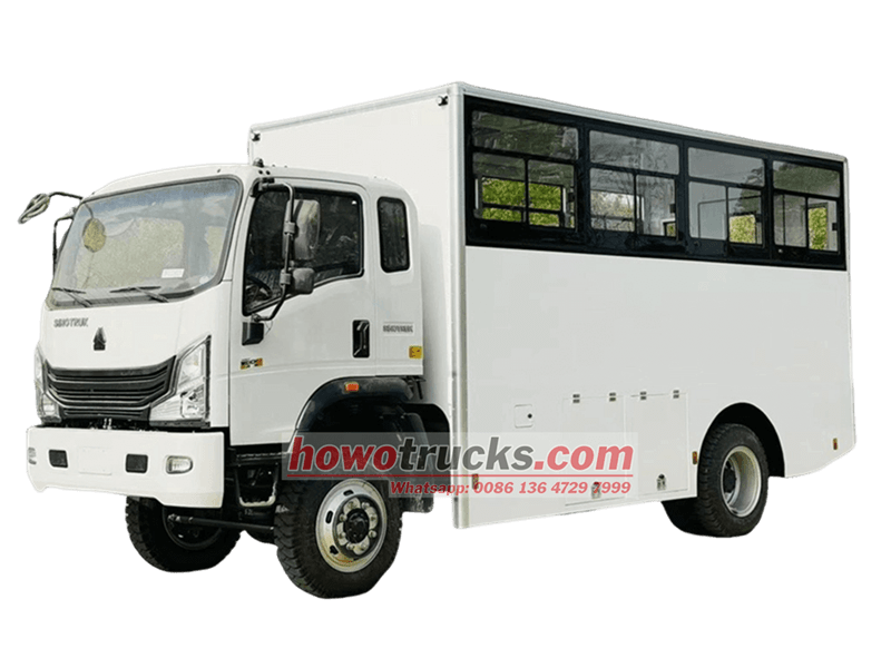 Camion cisternă Howo 4x4