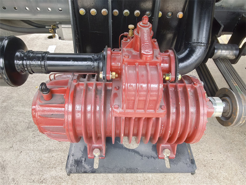 HOWO vacuum suction truck for sale