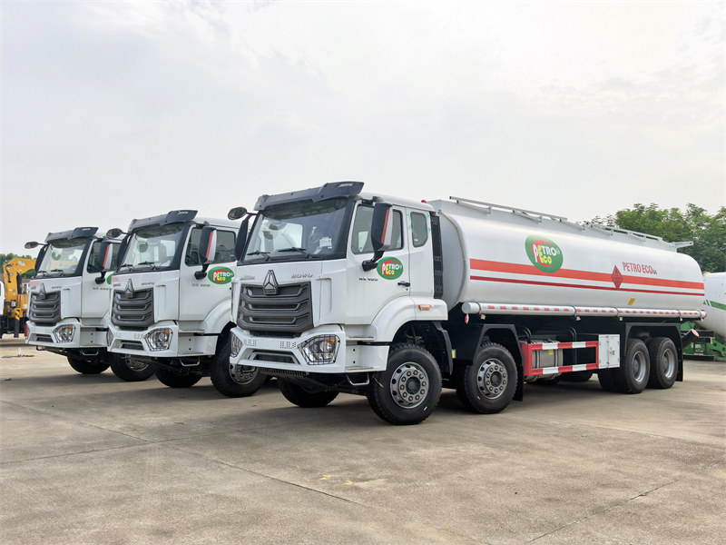 HOWO NX 30000L fuel tank truck HOWO NX 30000L fuel tank truck